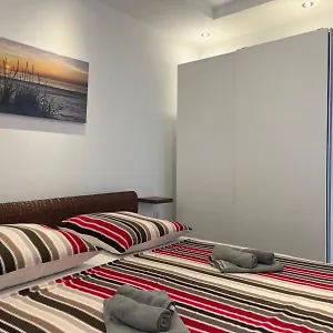 Sinisa Apartment